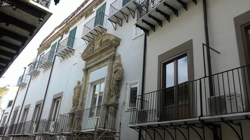 Daysin Apartment Palermo Exteriér fotografie