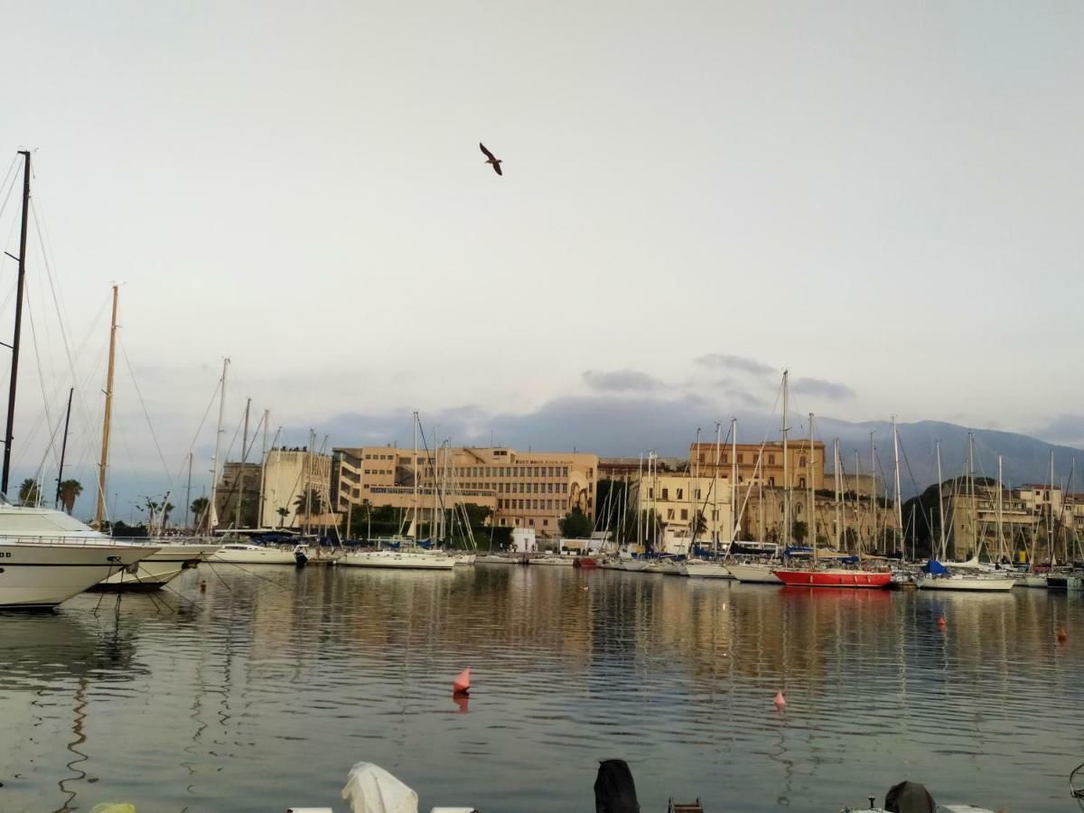 Daysin Apartment Palermo Exteriér fotografie